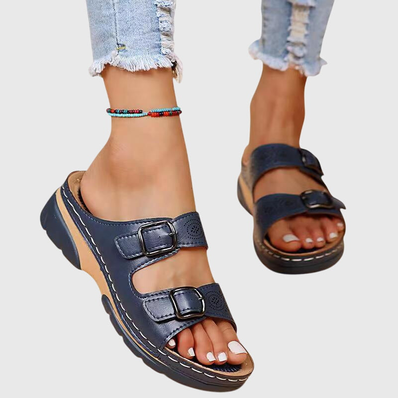 Diora | Ortopediska Skinnsandaler