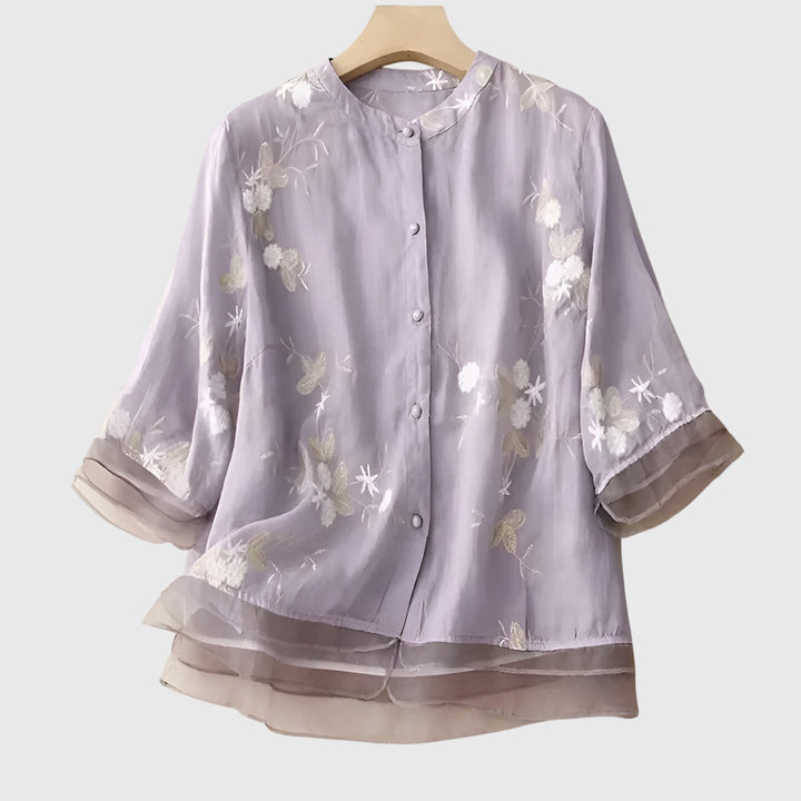 Nellie | Elegant Topp Med Broderade Blommor