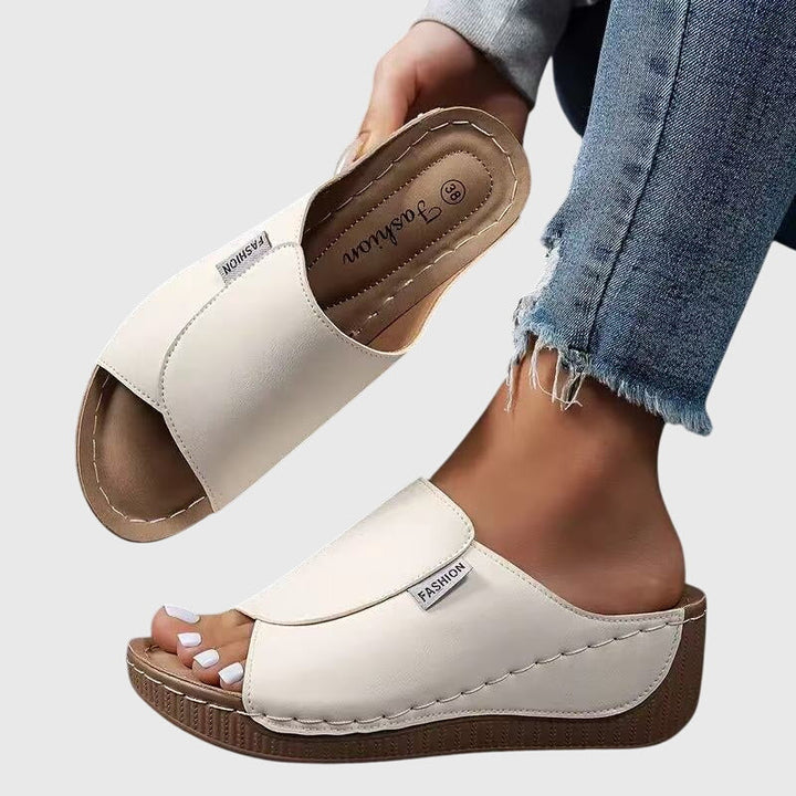Esther | Stiliga Ortopediska Sandaler