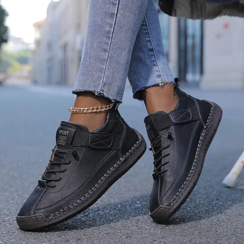 Saela | Ortopediska Sneakers