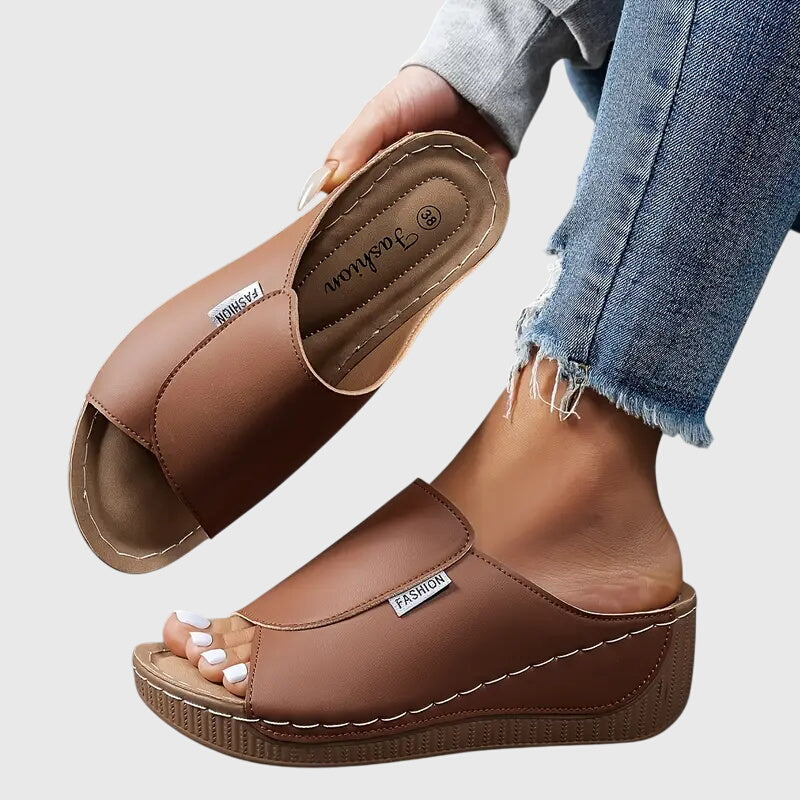 Esther | Stiliga Ortopediska Sandaler