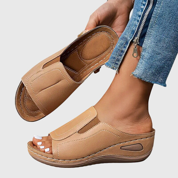 Aretha | Ortopediska Sandaler