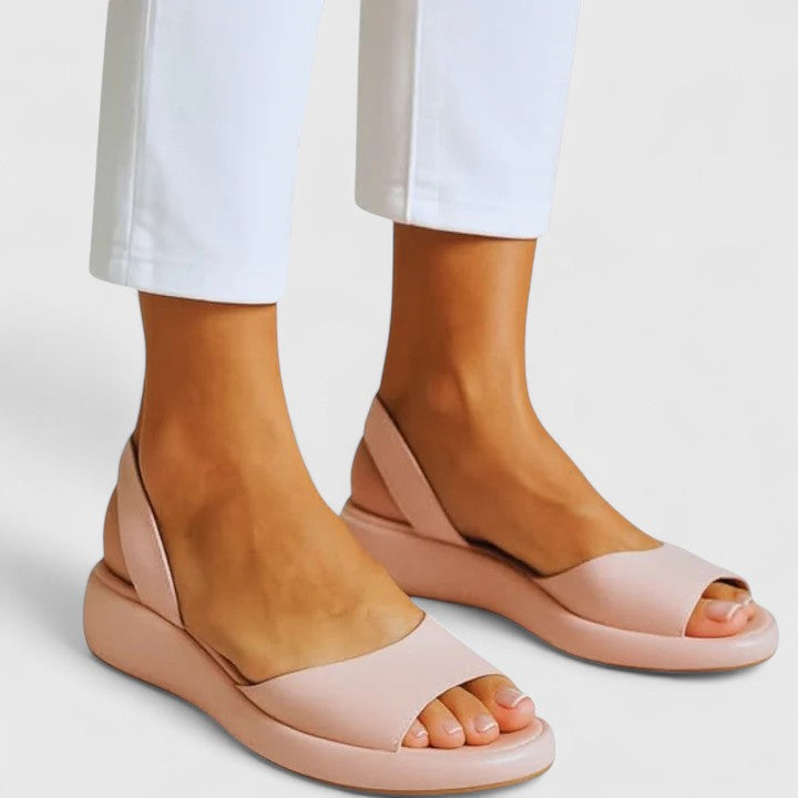 Emrynn | Ortopediska Sandaler