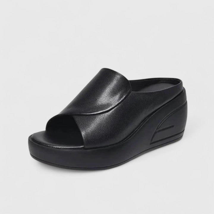 Celionette | Ortopediska Kilklackssandaler