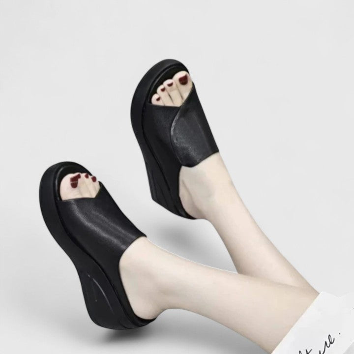 Celionette | Ortopediska Kilklackssandaler