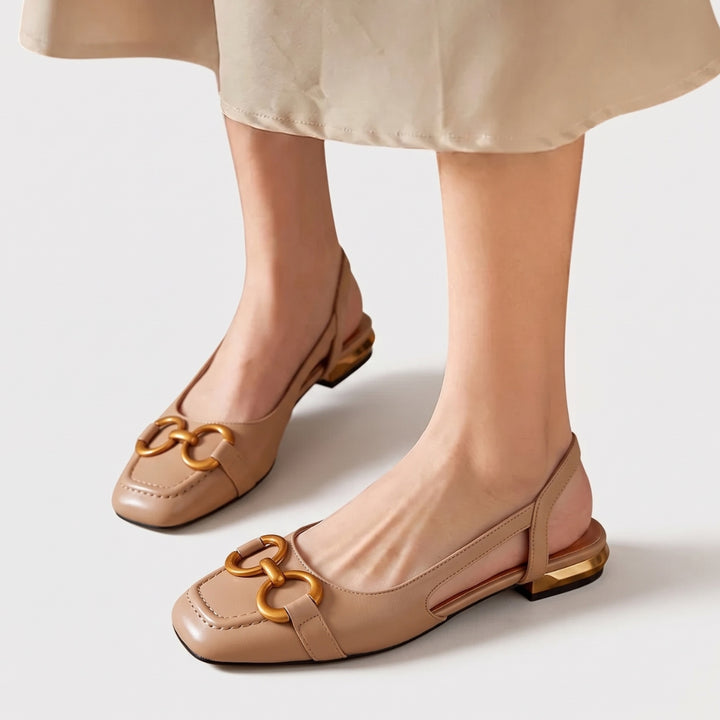 Emilia | Eleganta Slingback-skor med Gulddetalj