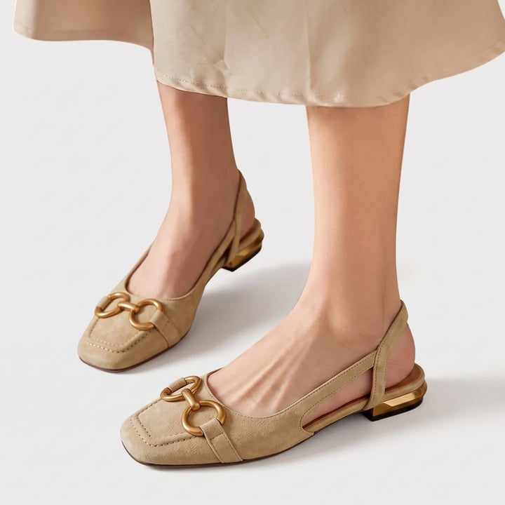 Emilia | Eleganta Slingback-skor med Gulddetalj