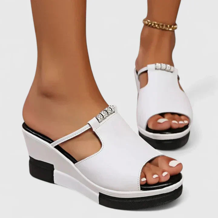 Florine | Ortopediska Sandaler