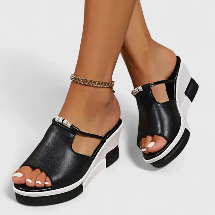 Florine | Ortopediska Sandaler