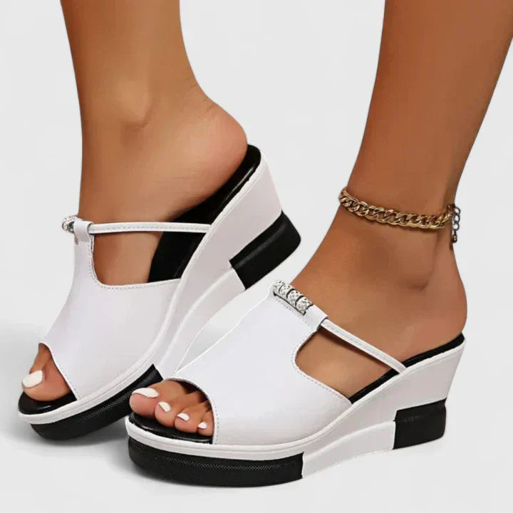 Florine | Ortopediska Sandaler