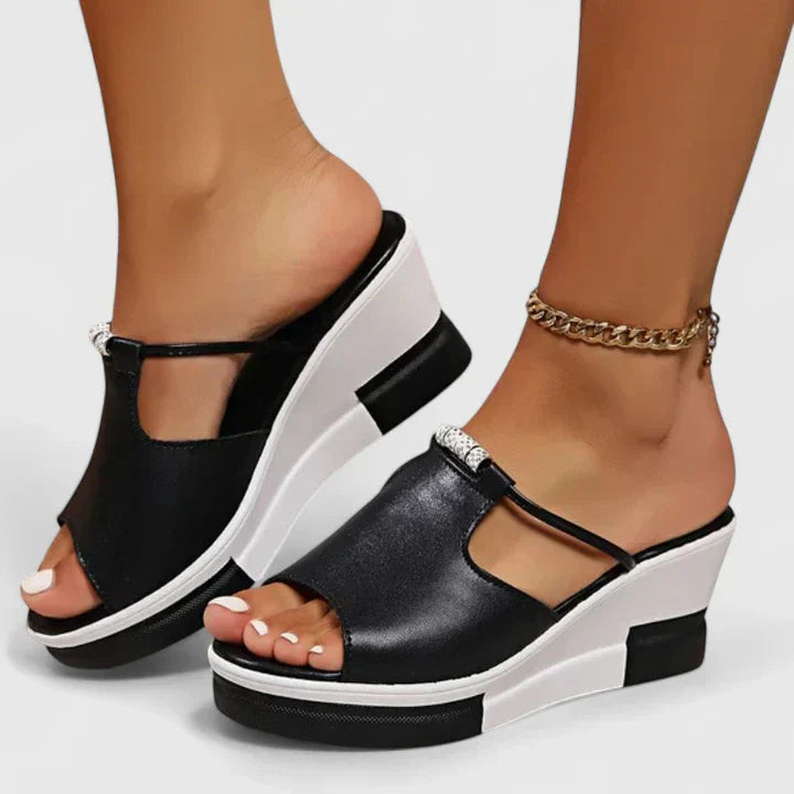 Florine | Ortopediska Sandaler