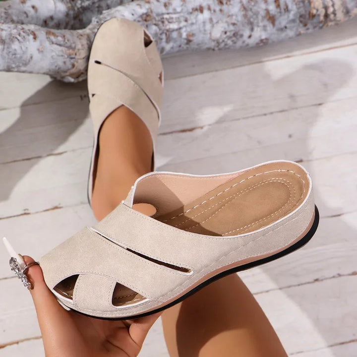 Kirra | Vardagliga Ortopediska Sandaler