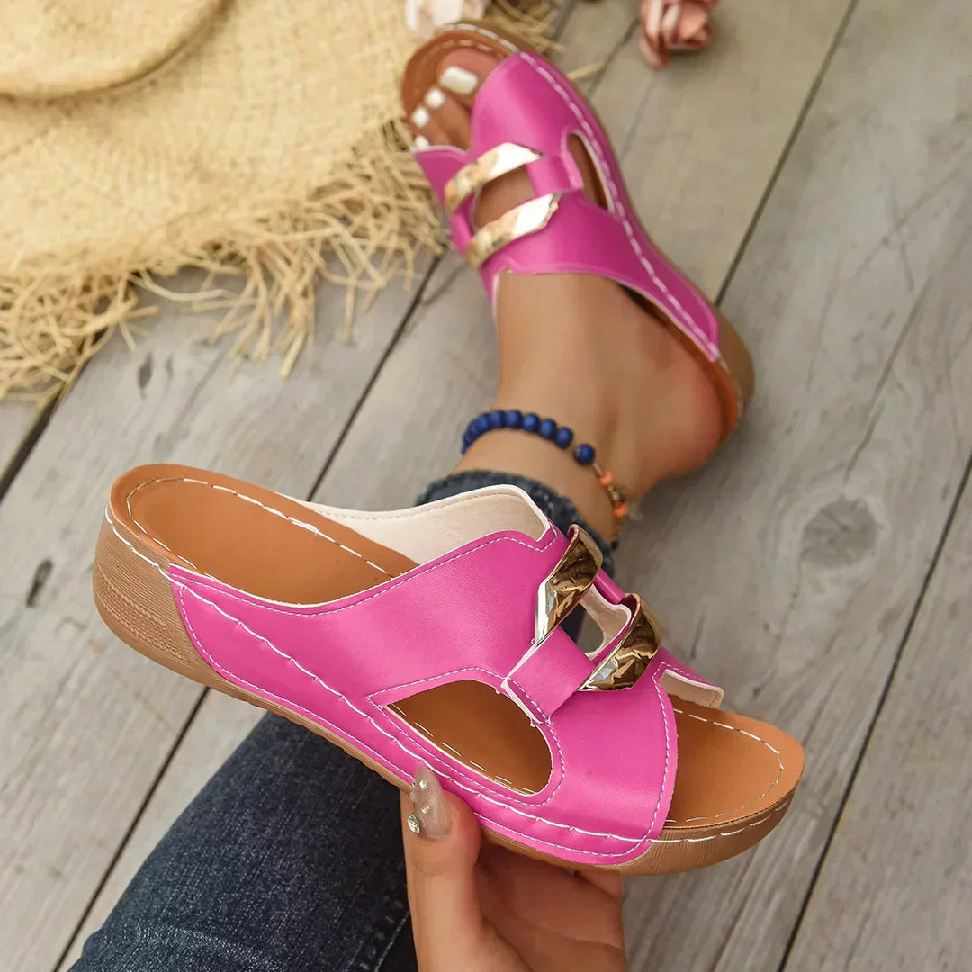 Lina | Ortopediska kilklack sandaler