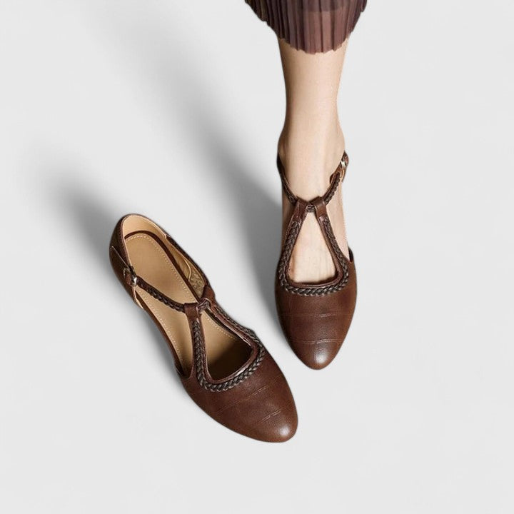 Delphine | Elegant platta sandaler