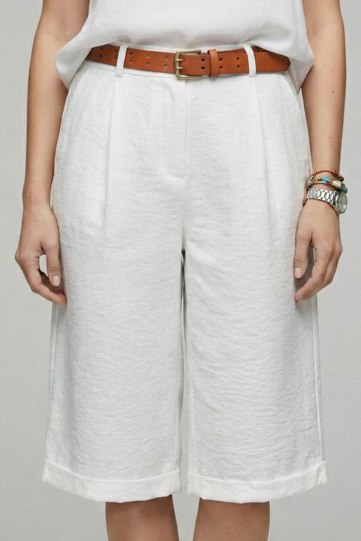 Hannah | Damens Högmidjade Skräddarsydda Casual Shorts med Uppvik