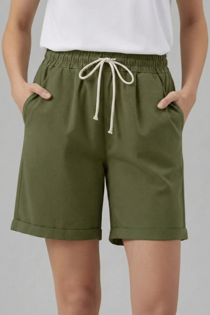 Faith | Damshorts med dragsko och fickor
