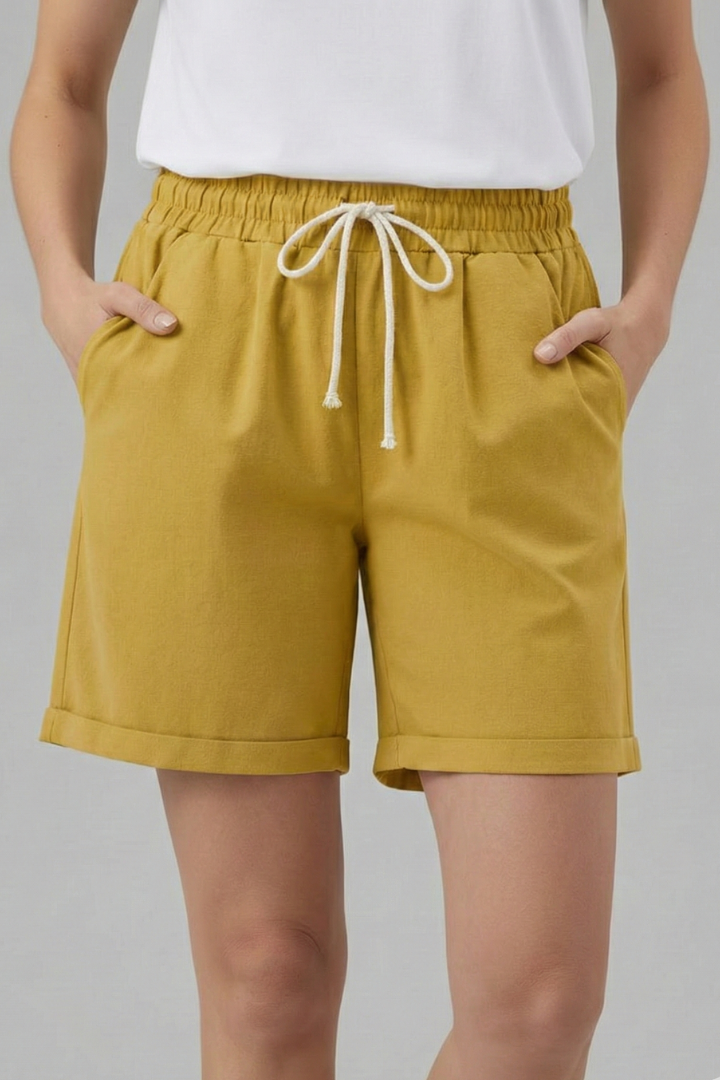 Faith | Damshorts med dragsko och fickor