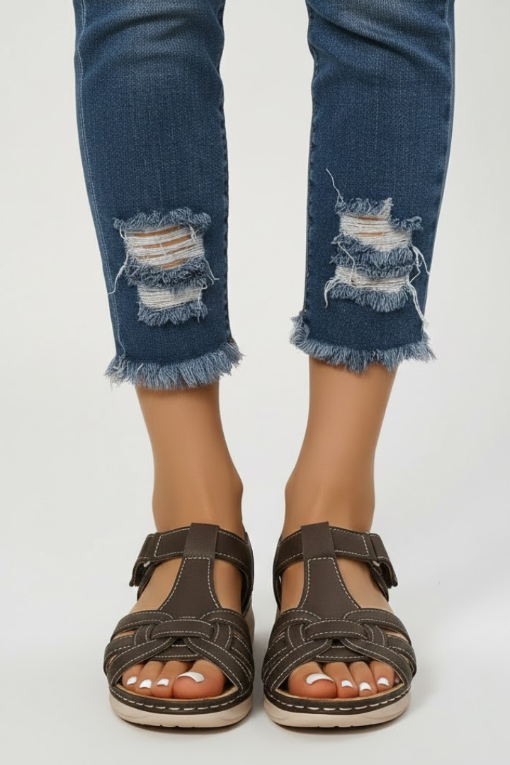Hannah | Retro Sandaler Med Remmar Och Spänne För Dam