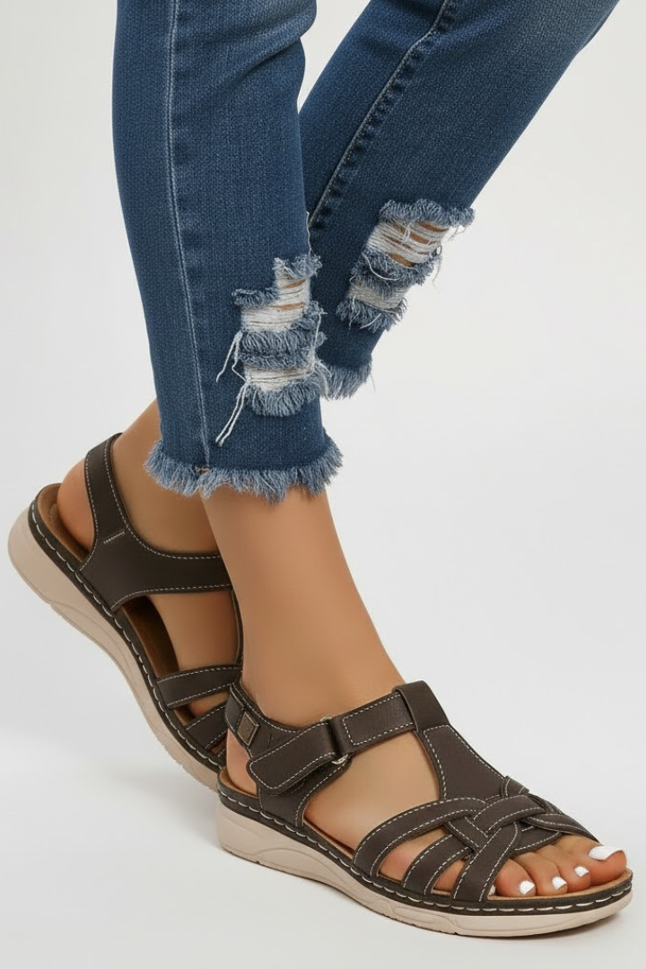 Hannah | Retro Sandaler Med Remmar Och Spänne För Dam