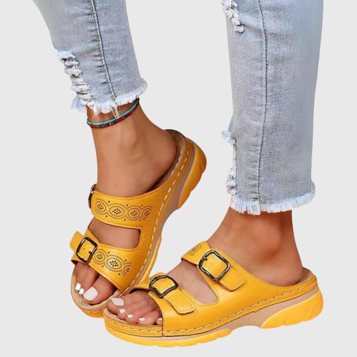 Diora | Ortopediska Läder Sandaler