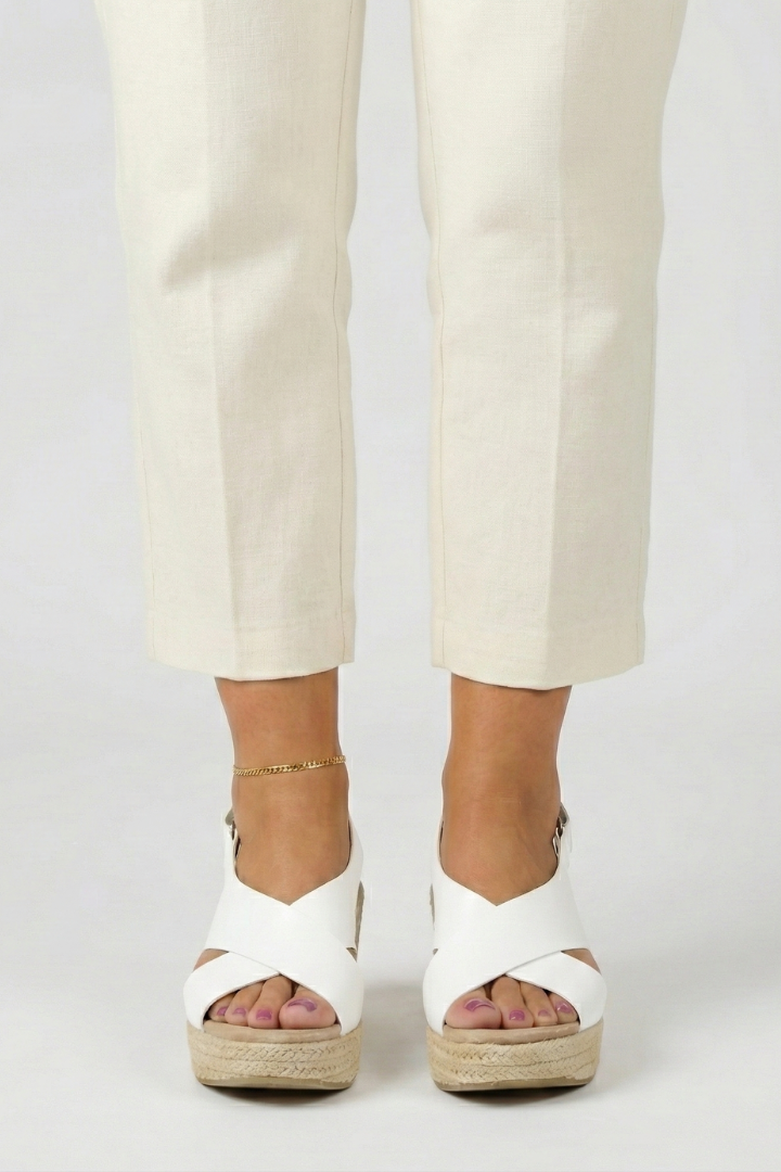 Michelle | Slingback-sandaler Med Kilklack Och Korsade Remmar För Dam