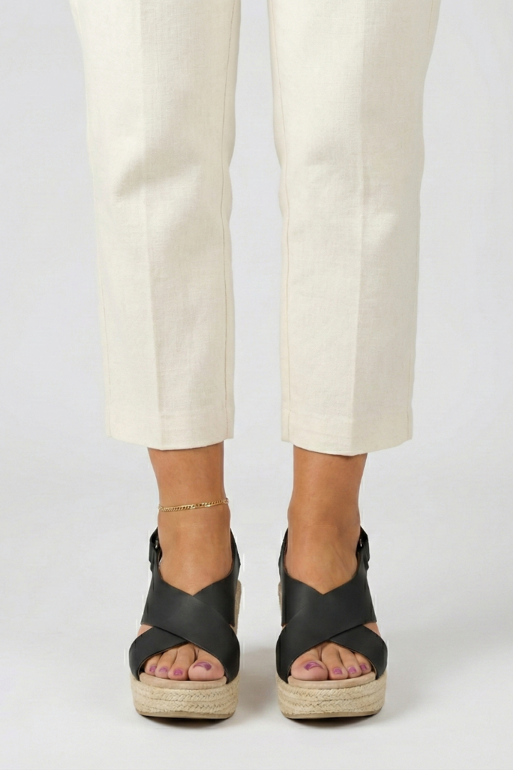 Michelle | Slingback-sandaler Med Kilklack Och Korsade Remmar För Dam