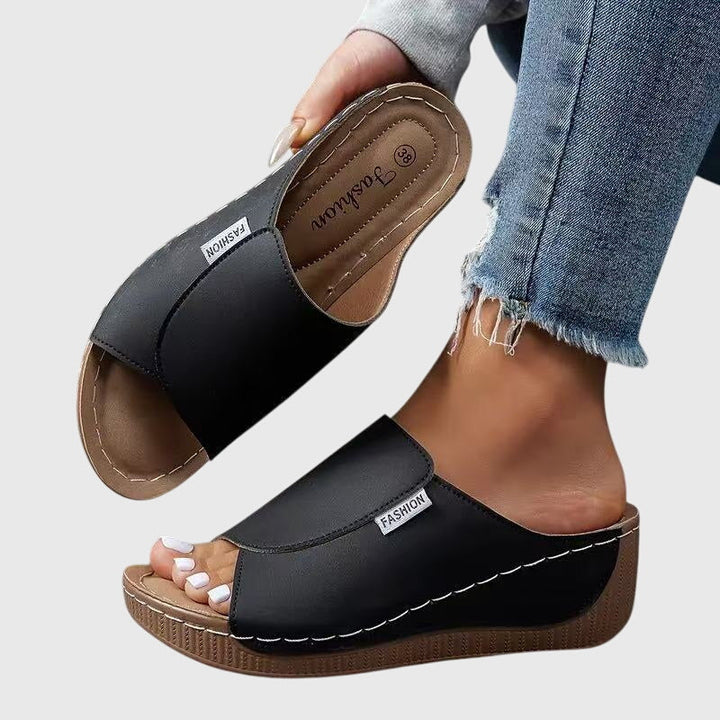 Esther | Stiliga Ortopediska Sandaler