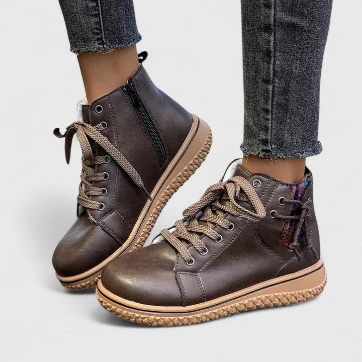Nyrah | Ortopediska Boots