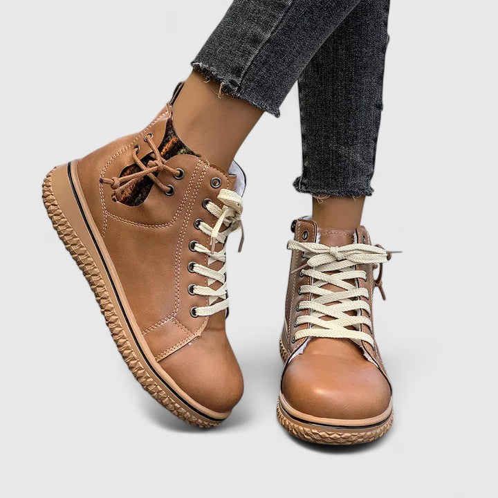 Nyrah | Ortopediska Boots