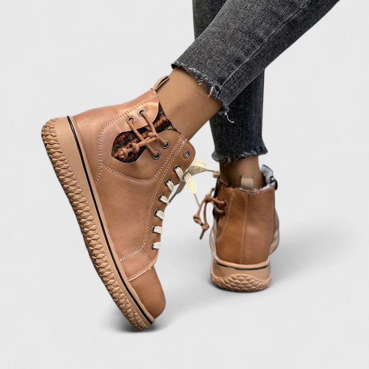 Nyrah | Ortopediska Boots