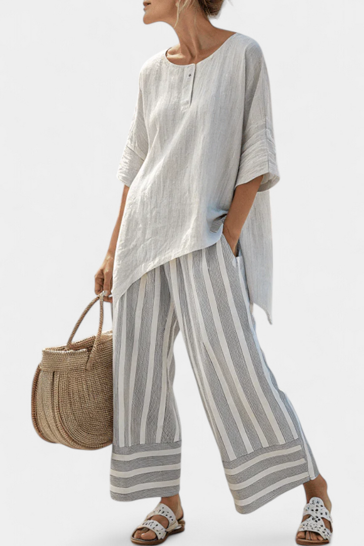 Talvora | Elegant Asymmetrisk Blus &amp; Randiga Byxor