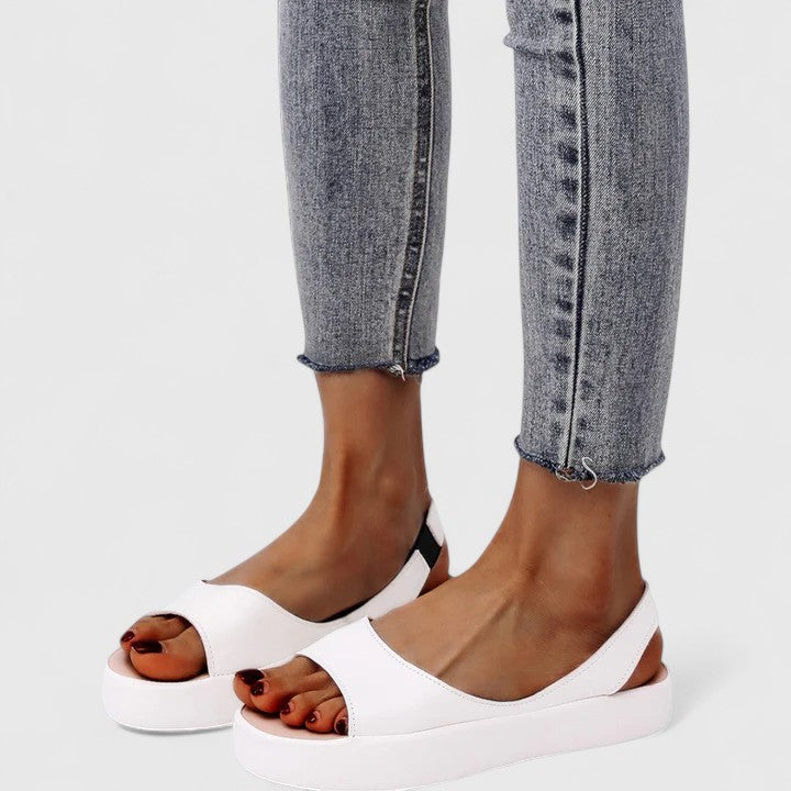 Emrynn | Ortopediska Sandaler