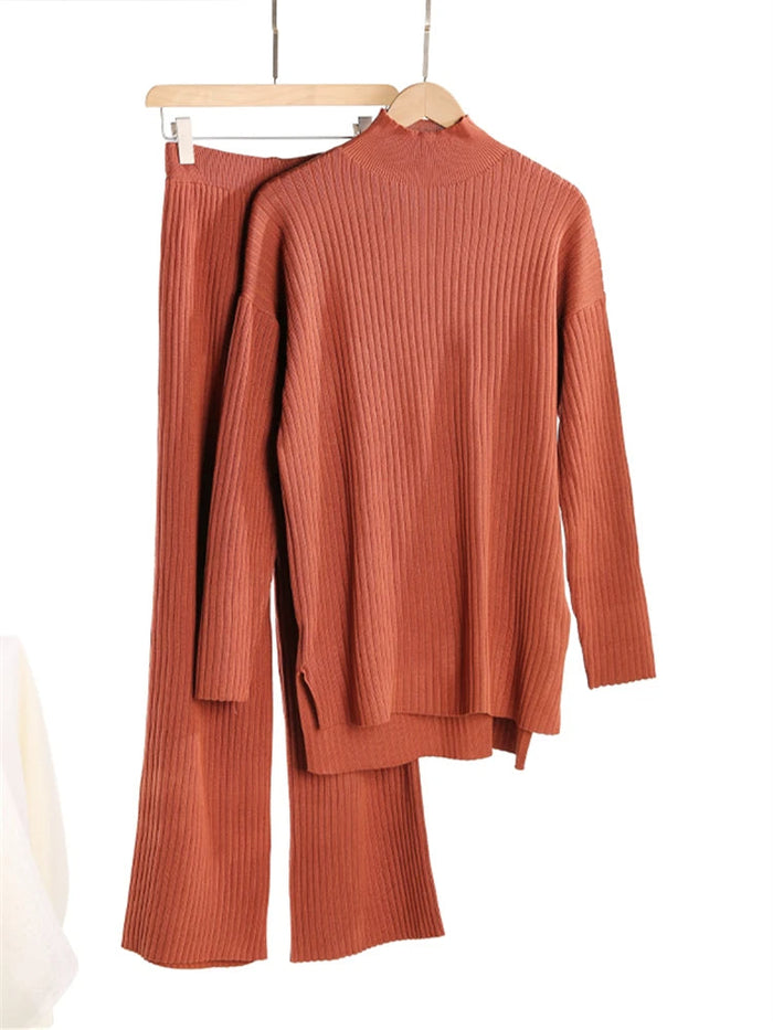 Dam Ribbstickad Set med Tröja och Byxor i Beige