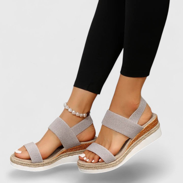 Merill | Ortopediska Sandaler