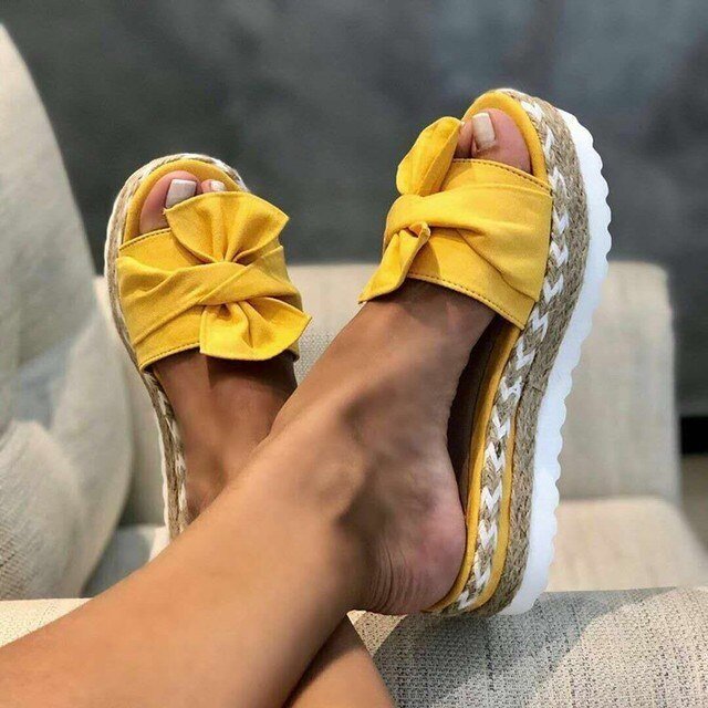 Aria | Damens Vävda Kilklack Sandaler med Slipsdetalj Plattform